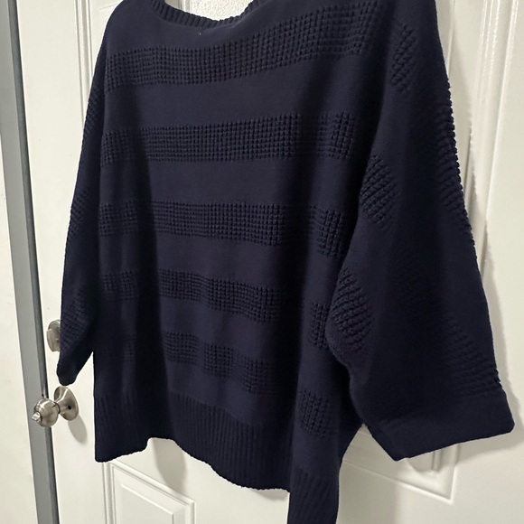 Liz Claiborne Women's Dark Blue Crew, 3/4 sleeves, Neck Sweater, Size 2X NWOT - Picture 7 of 11